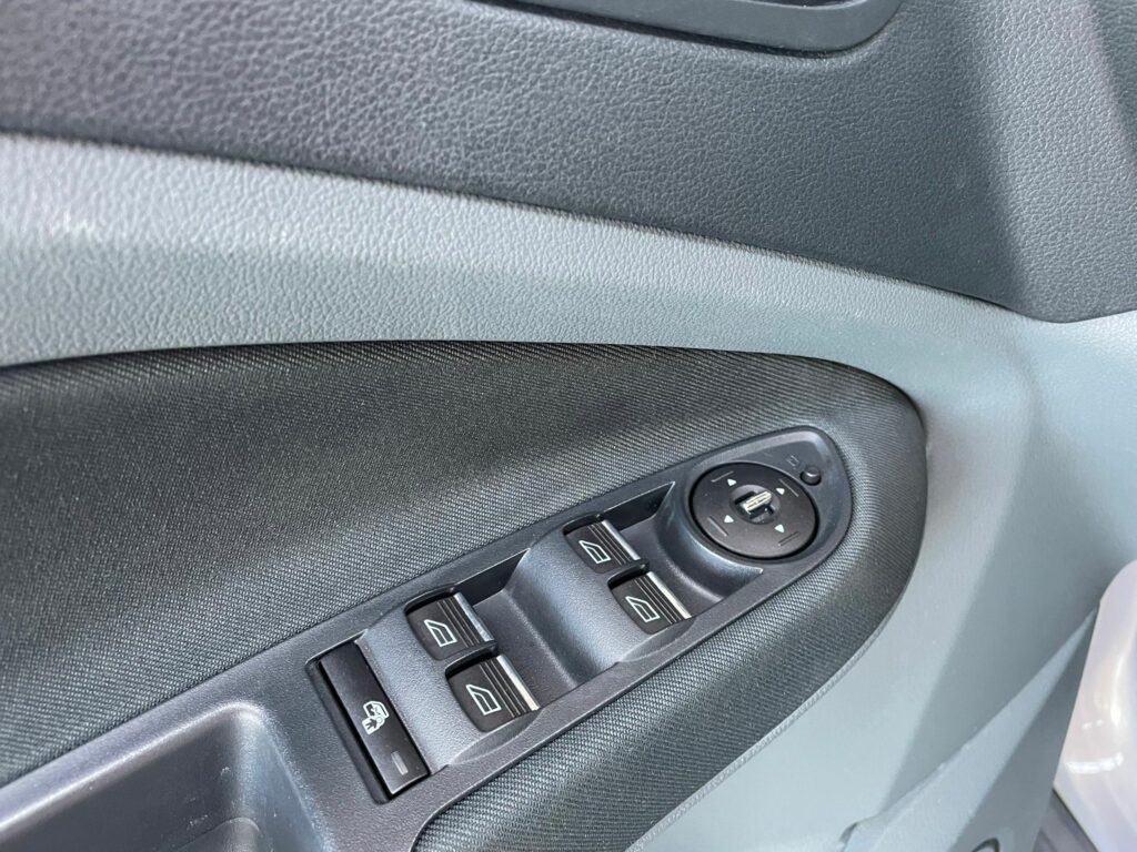 Vide-poches Tableau De Bord Ford Grand C-Max 2 – Réf. AM51R044J53AAW – Occasion